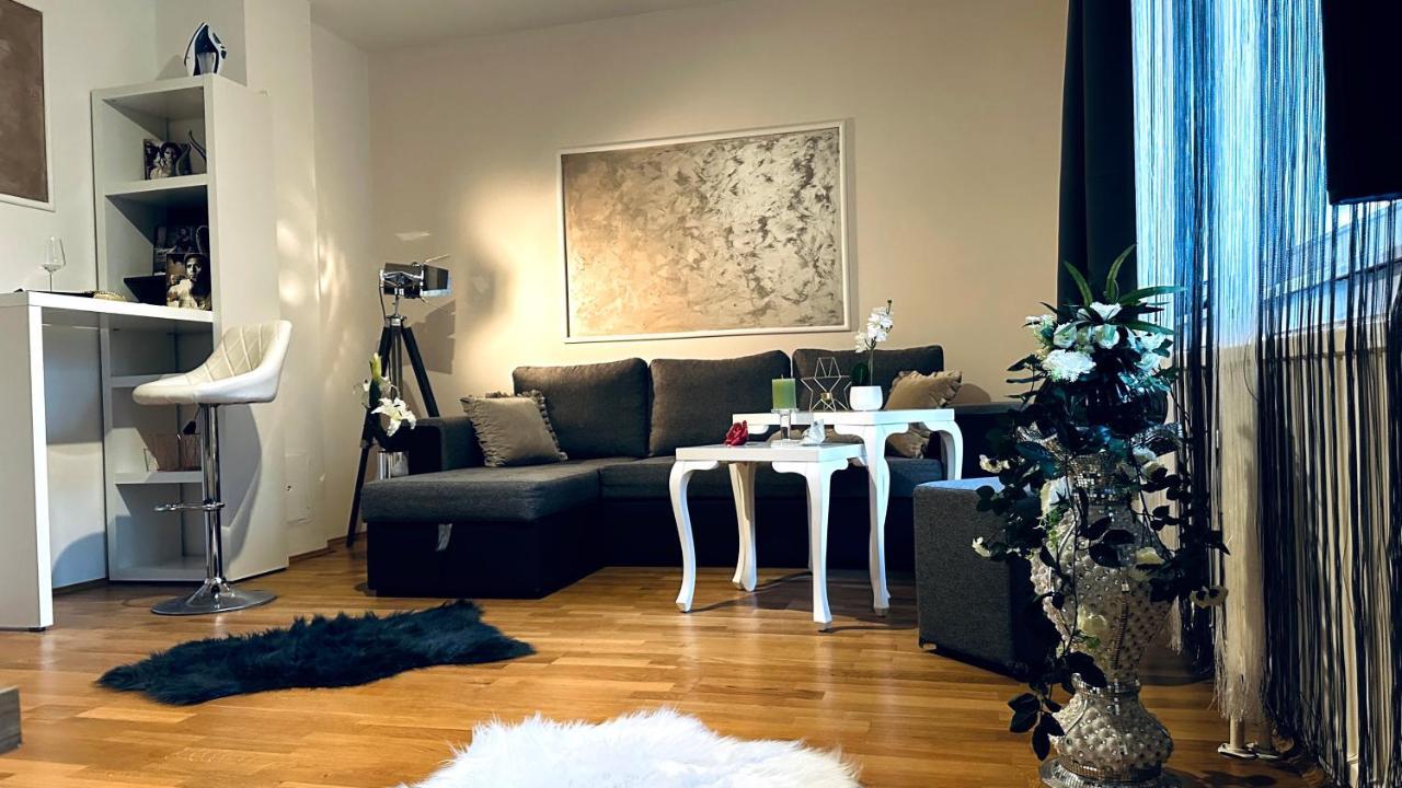 فيينا 12-Fratelli Apartments Schloss Schonbrunn 10 To City المظهر الخارجي الصورة